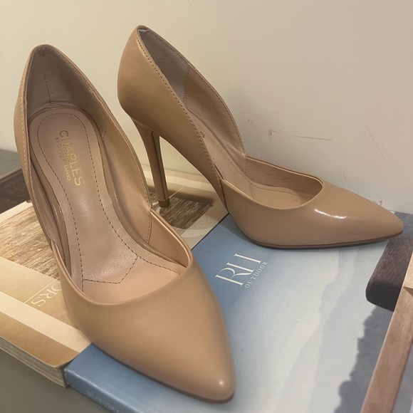 Almost new Charles by Charles David High Heels - Picture 1 of 3